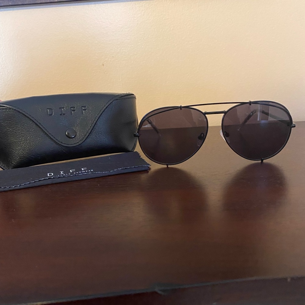Diff Sunglasses - Koko Aviator Sunglasses DE01-0181 BGTHN PRC